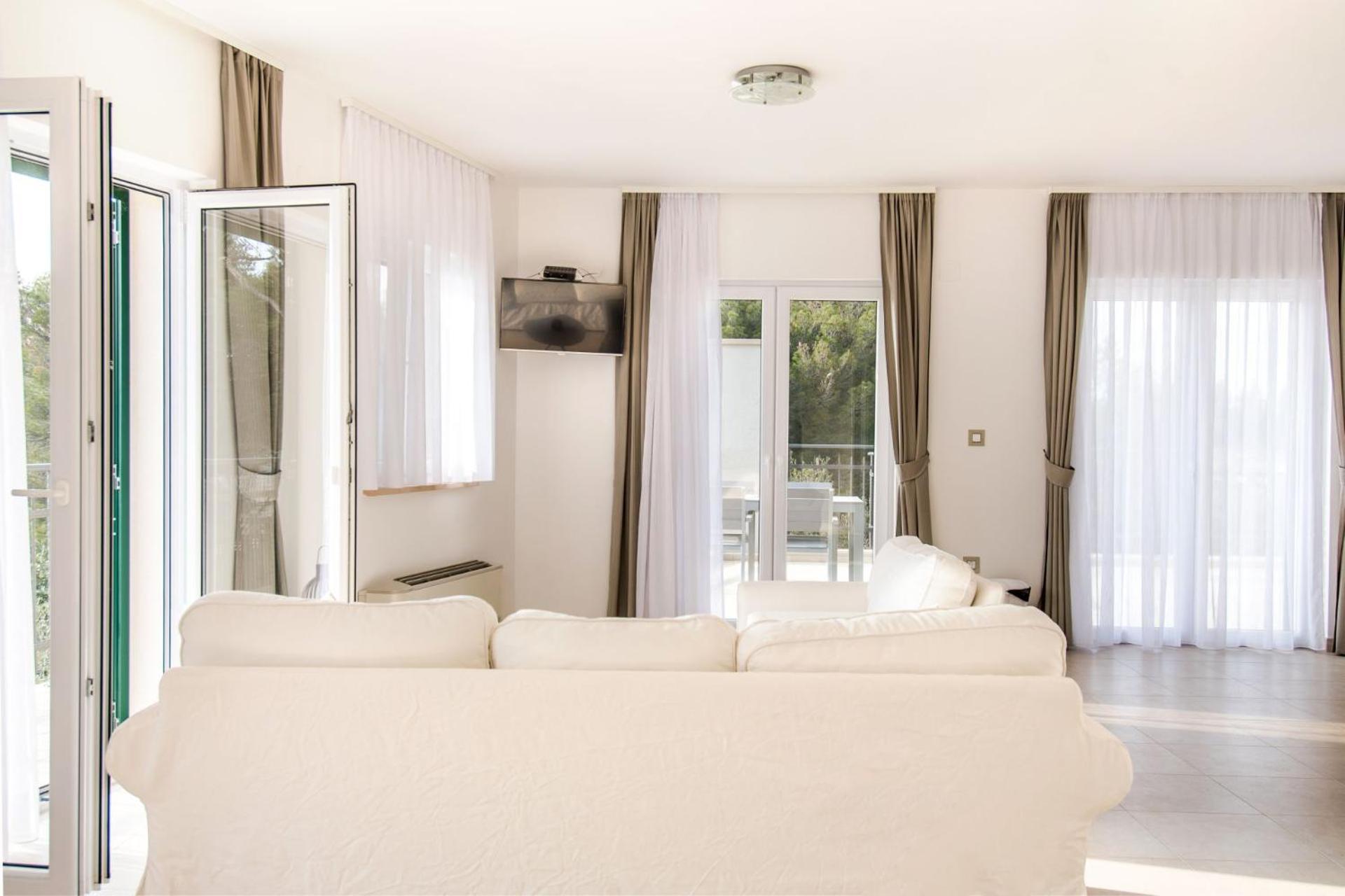 Bijaka Villas&Apartments Milna  Room photo
